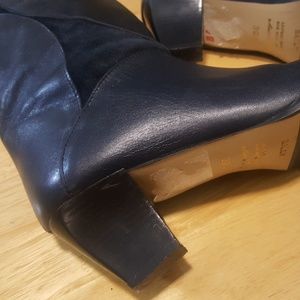 NWT / vintage BALLY black leather & suede boots